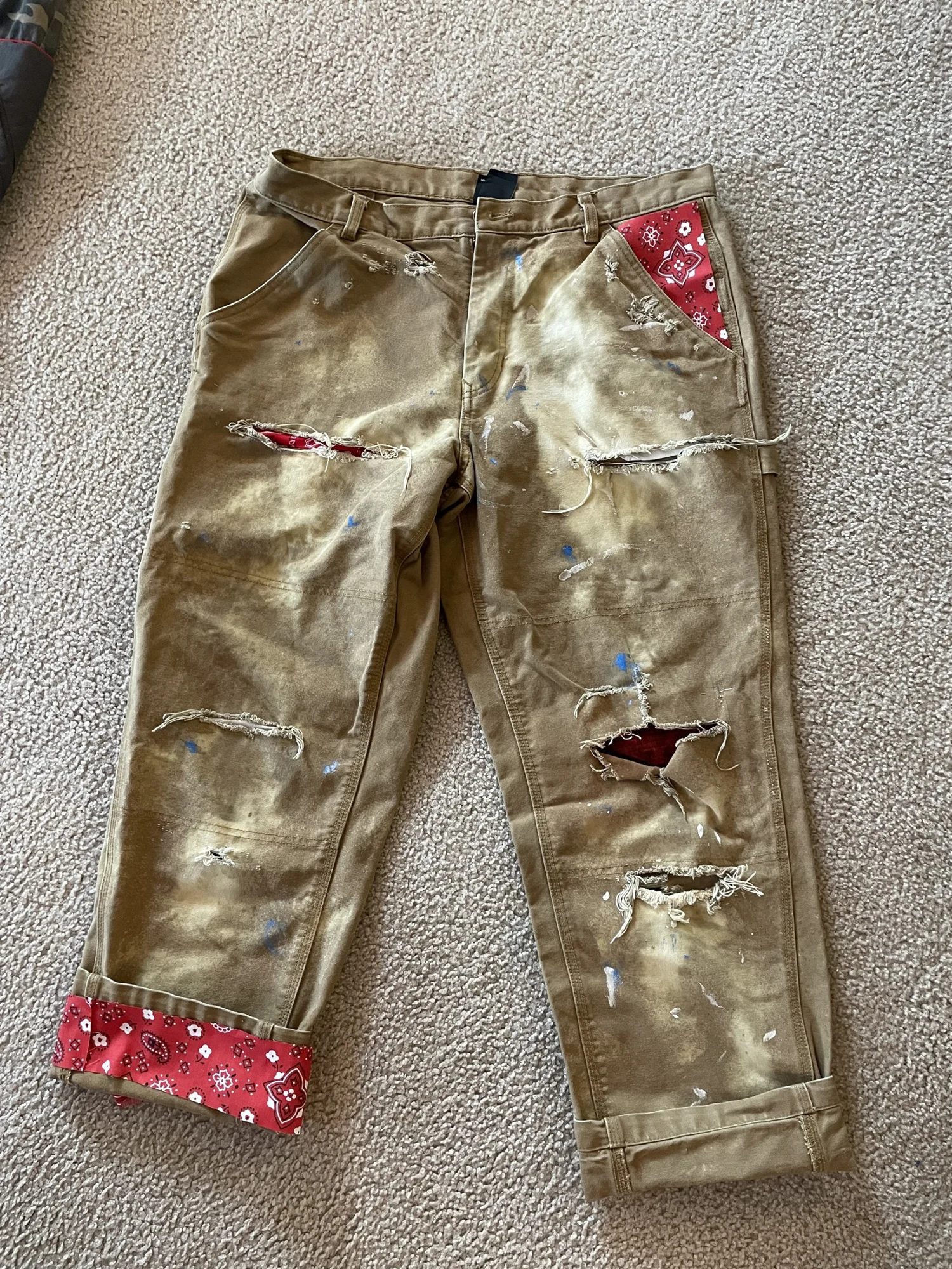 Reworked trousers / contrast patches