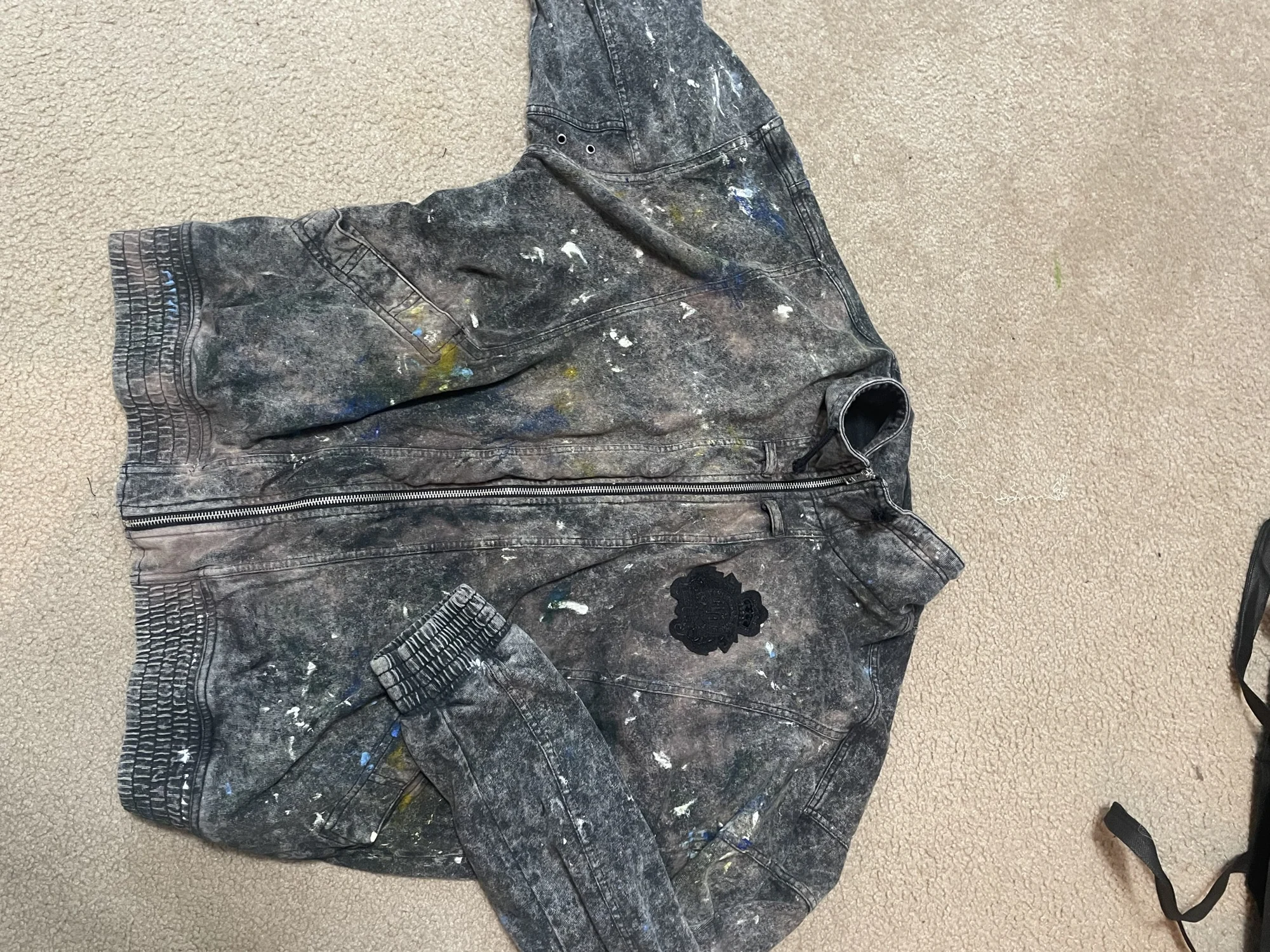 Distressed vest / surface detail