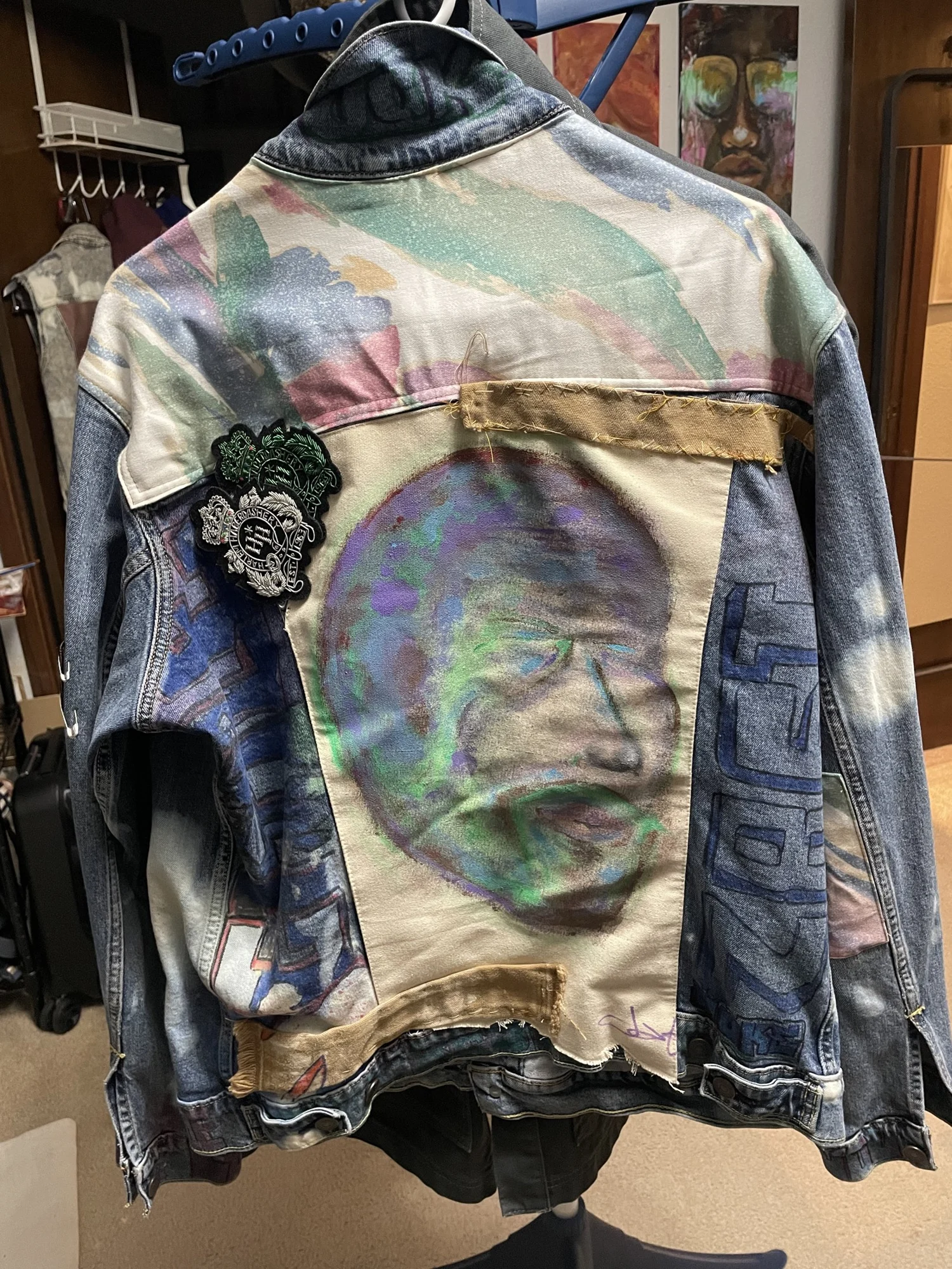 Portrait jacket / back view