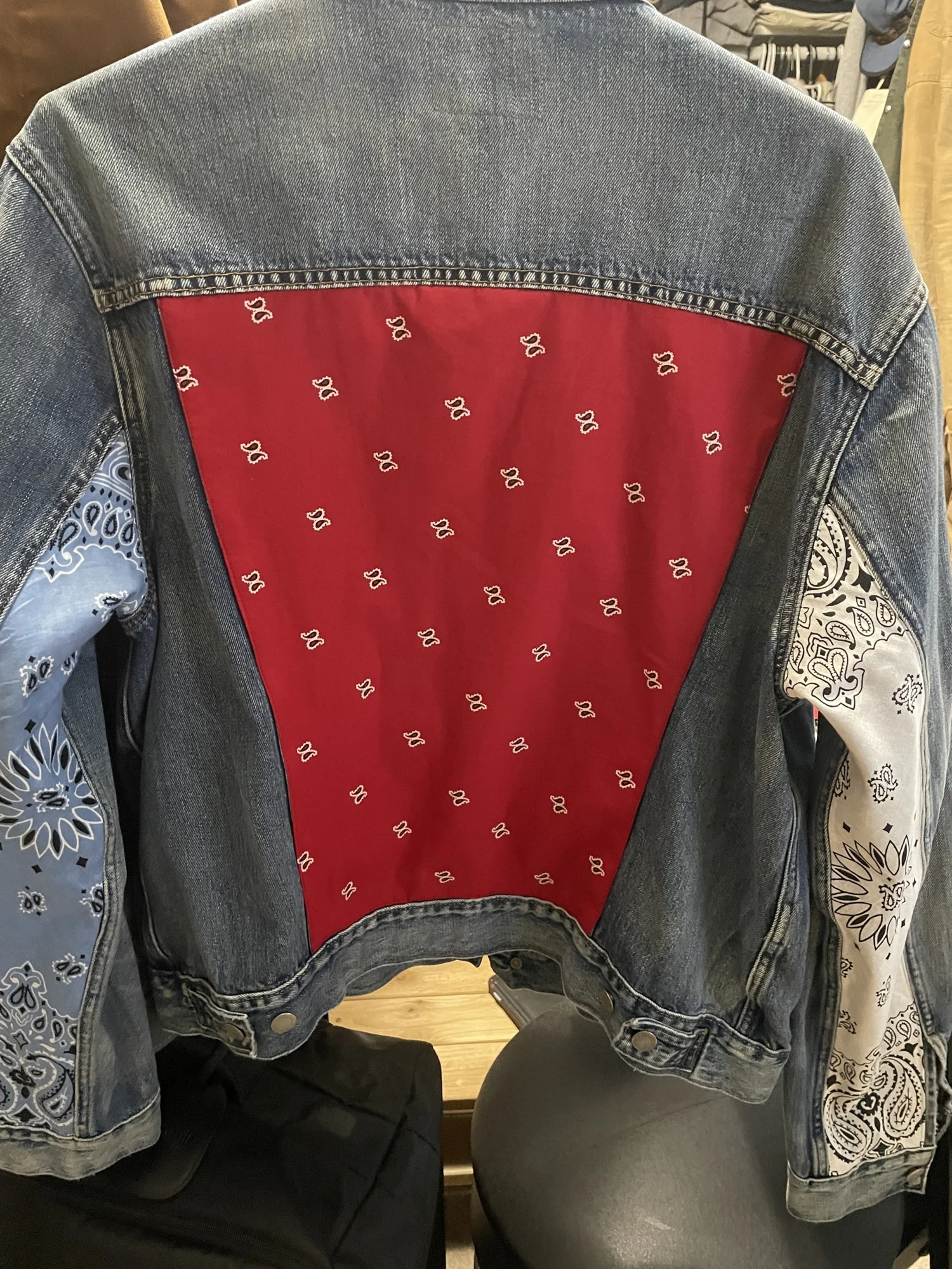 Bandana panel / jacket back